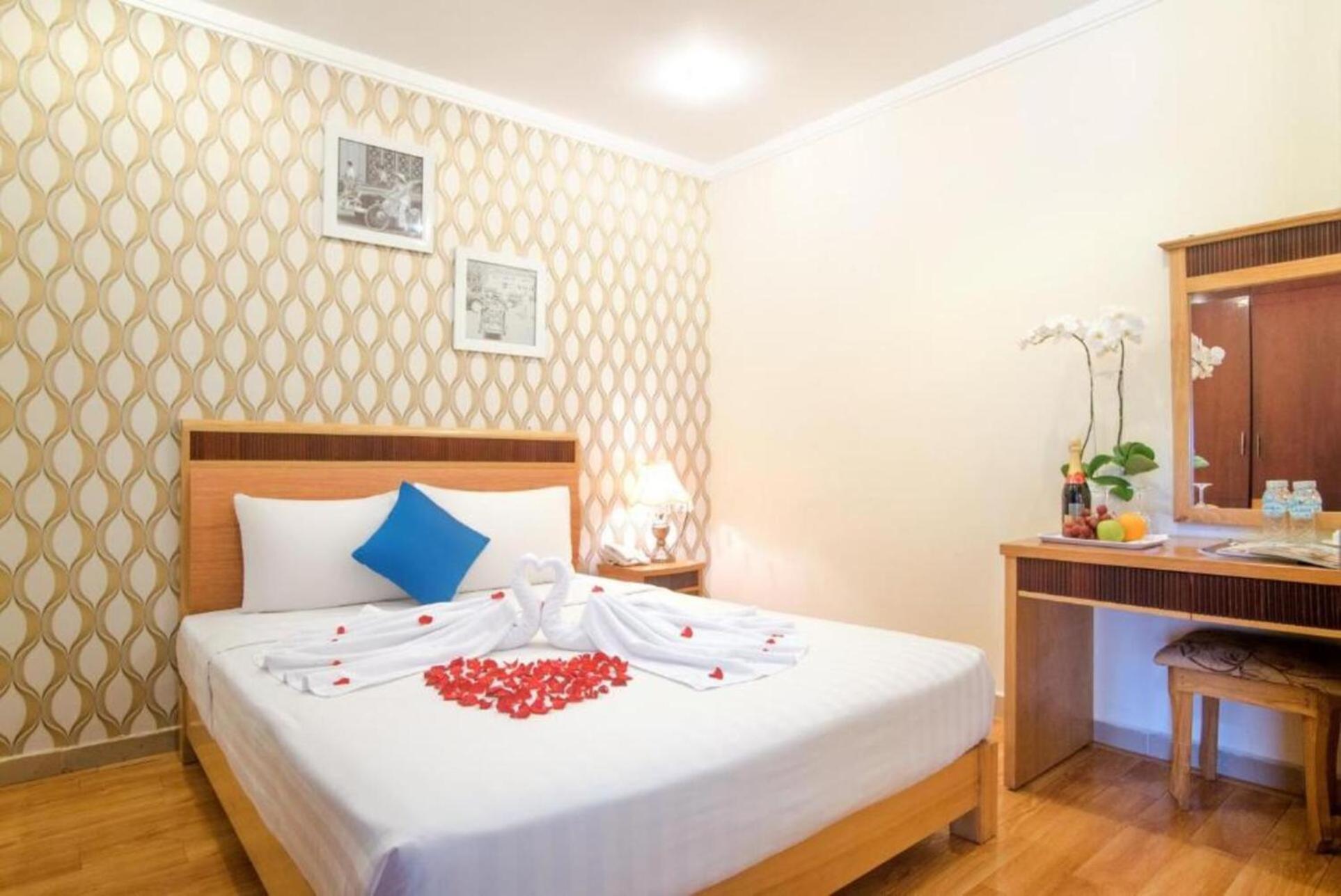 הו צ'י מין סיטי Ruby Saigon Hotel - Le Thanh Ton מראה חיצוני תמונה