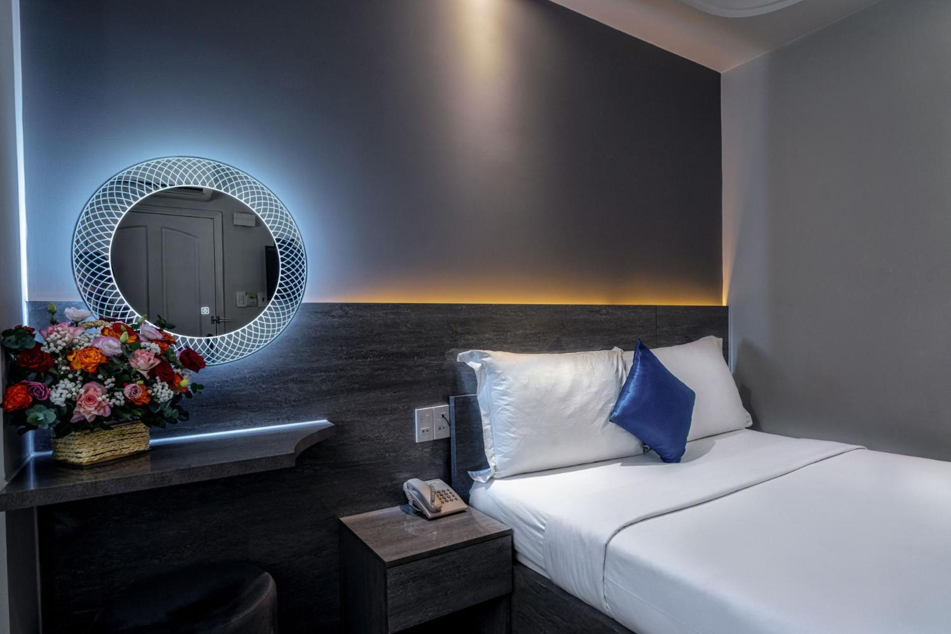 הו צ'י מין סיטי Ruby Saigon Hotel - Le Thanh Ton מראה חיצוני תמונה